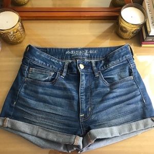 Great condition American eagle jean shorts